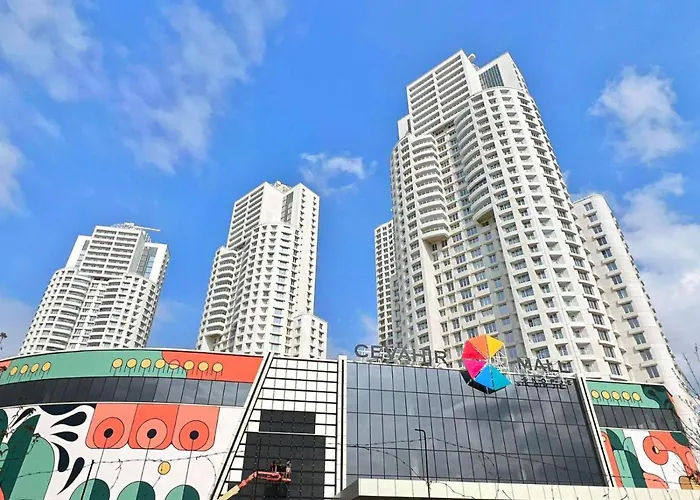 Azure Luxury Sky Apartment